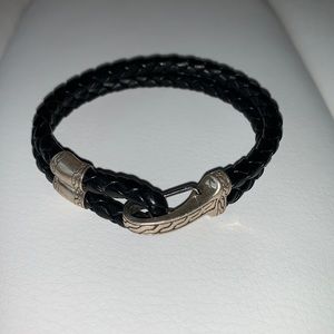 John Hardy men’s Sterling silver classic chain hook station bracelet